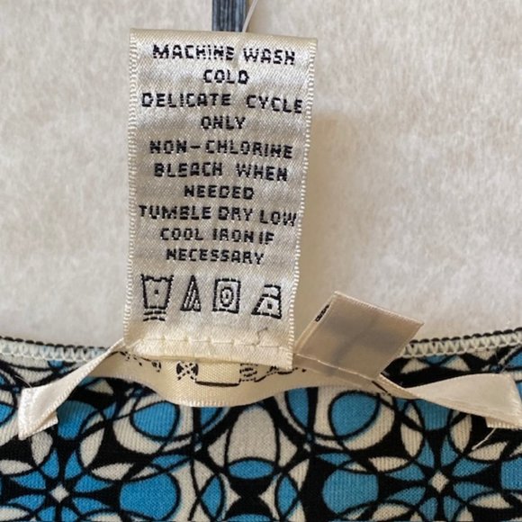 Max Studio Women's MOD Geometric Top - Small, NWT - Picture 13 of 14